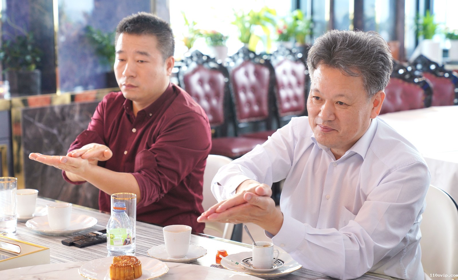 1696660710214009416.jpg 8.jpg