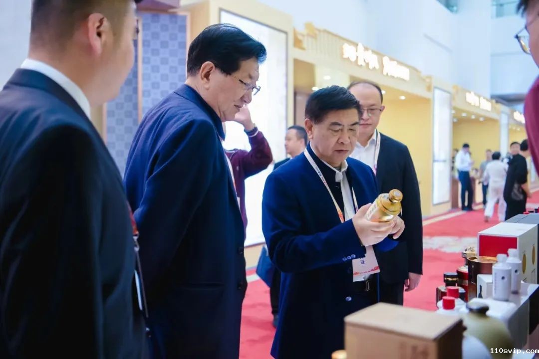 1697440346879066427.jpg 4.jpg