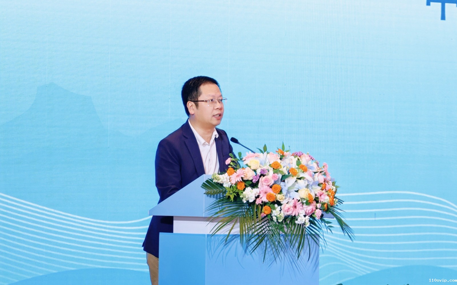 1748398646399006171.jpg 257A2995-opq3679580935.jpg